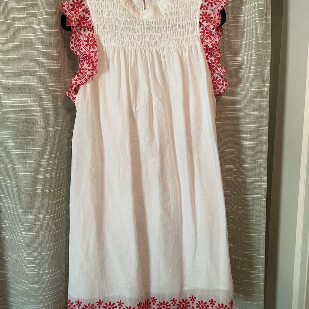 Crown & Ivy dress